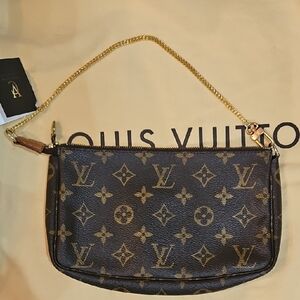 Louis Vuitton Monogram Clutch with Gold Chain